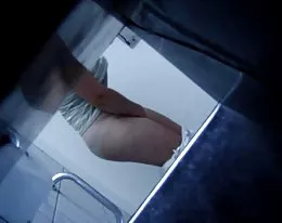 chica con grandes tetas y culo se la follan