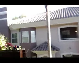 mamá sexy tiene sexo en el bar