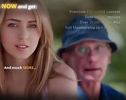 Amazing enormes tetas se la follan en el sofá